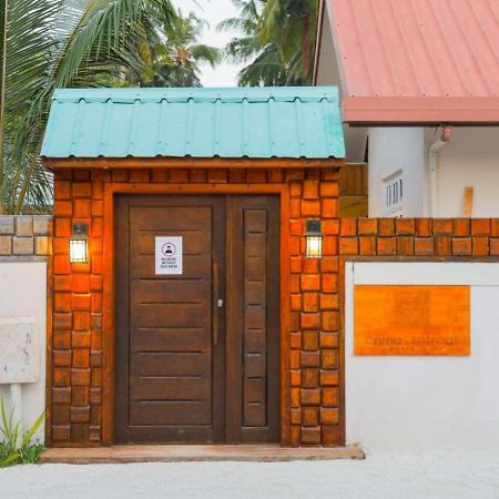Orimas Retreat Hotel Thulusdhoo Exterior photo