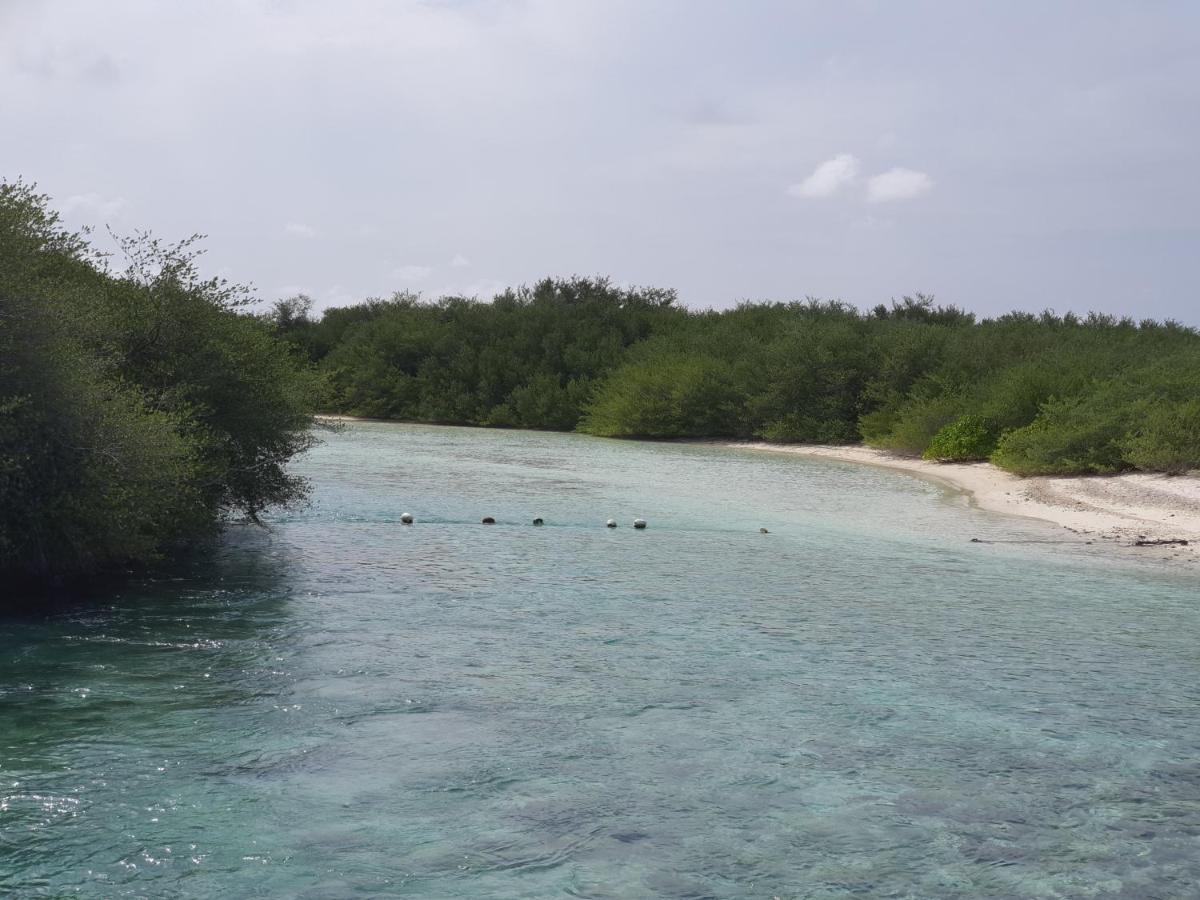 Orimas Retreat Hotel Thulusdhoo Exterior photo